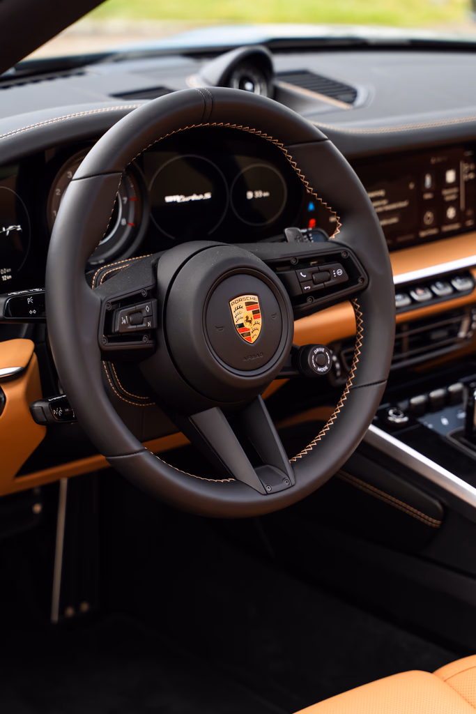 Porsche Zentrum Ulm, Referenz Lucent Studio